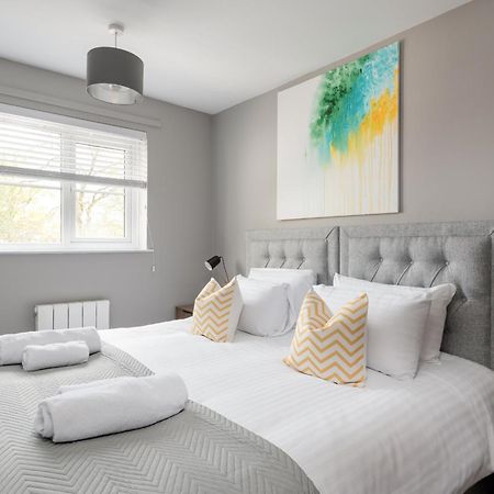 City Stay Apartments - Geldonia Court Bedford Bagian luar foto